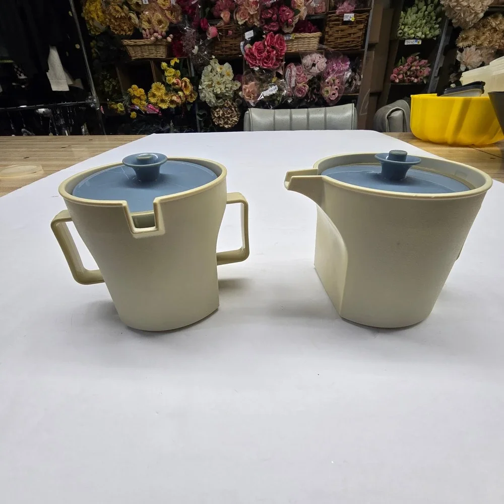 Vintage Tupperware Sugar Creamer Set Cream Blue MCM Kitchenware 1414 1415